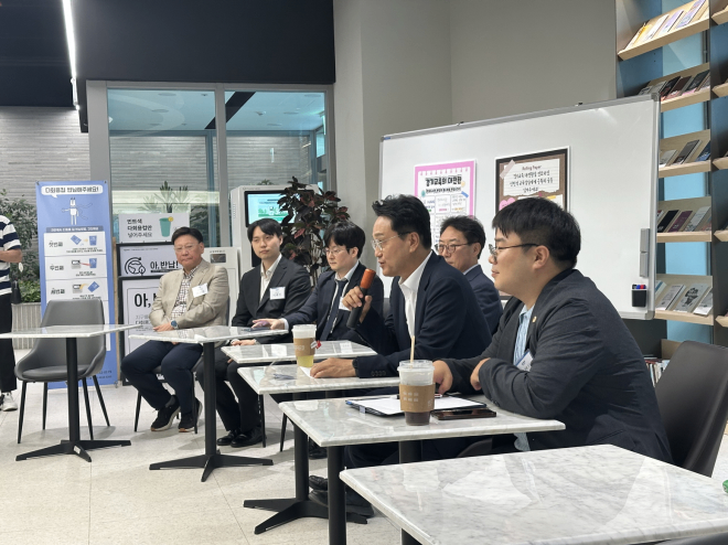 [서울 신문] 유호준 경기도의원 “기간제+사서교사 갈등 해결 첫걸음... 경기교육 대전환 시작 기대”